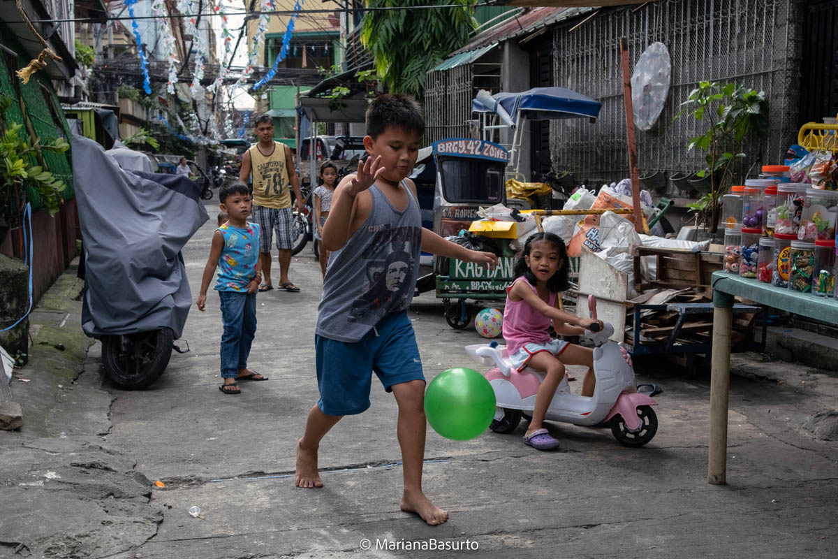 Mariana_Basurto_manila_philippines_street_photography_workshop_asia_003
